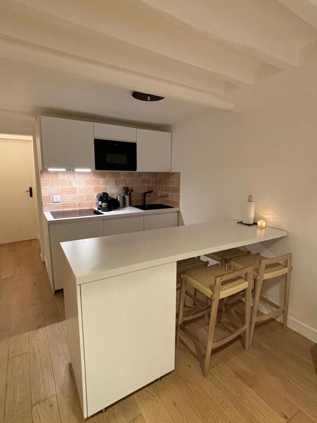 Appartement Contemporain Republique - Temple 2 Paris Eksteriør billede
